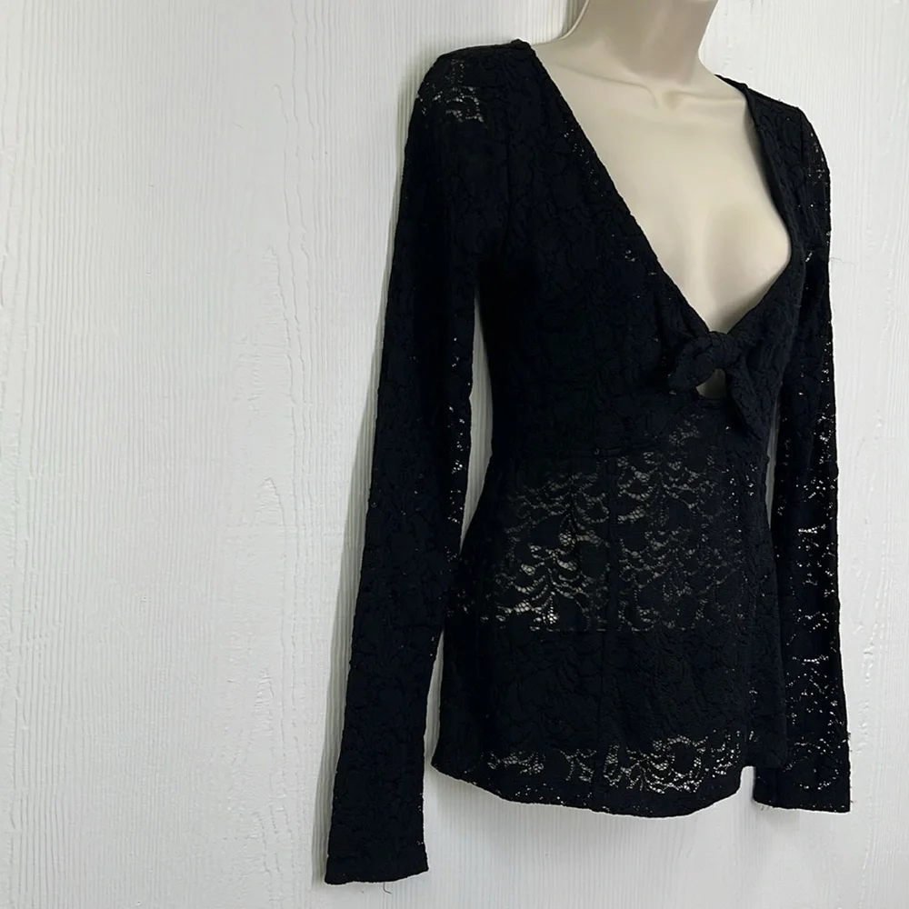 Free People - In Your Arms Black Lace Knotted Front Long Sleeve Blouse Size SM